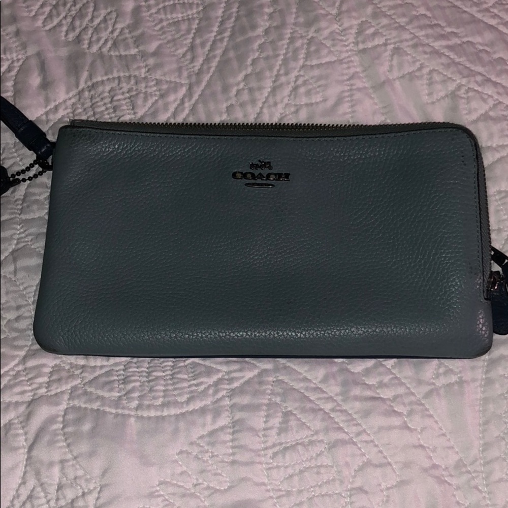 Coach two-tone zipped wallet